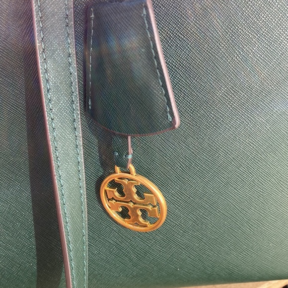 Tory Burch Large Saffiano Leather Tote in Pine Green - Picture 4 of 7